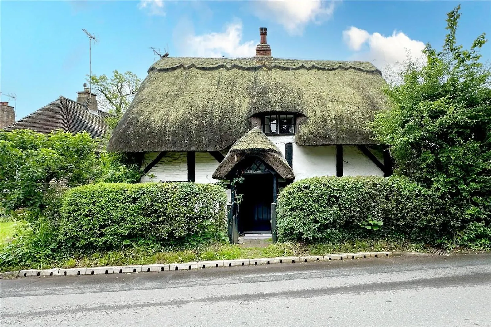 Grade II Listed Cottage In Berkswell, Close To Nec & Bhx